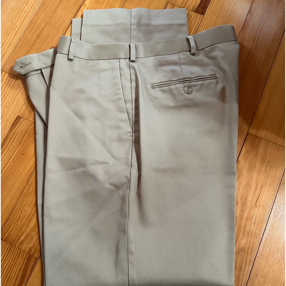 Dockers Premium Relaxed Fit Pants - Picture 2 of 7